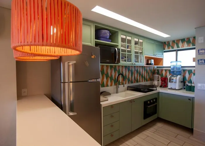 Super Flat De Luxo Em Muro Alto
